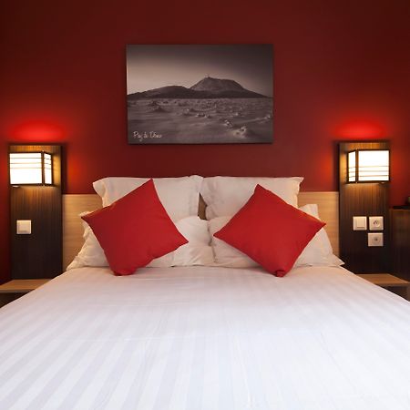 Comfort Hotel Clermont Saint Jacques Esterno foto