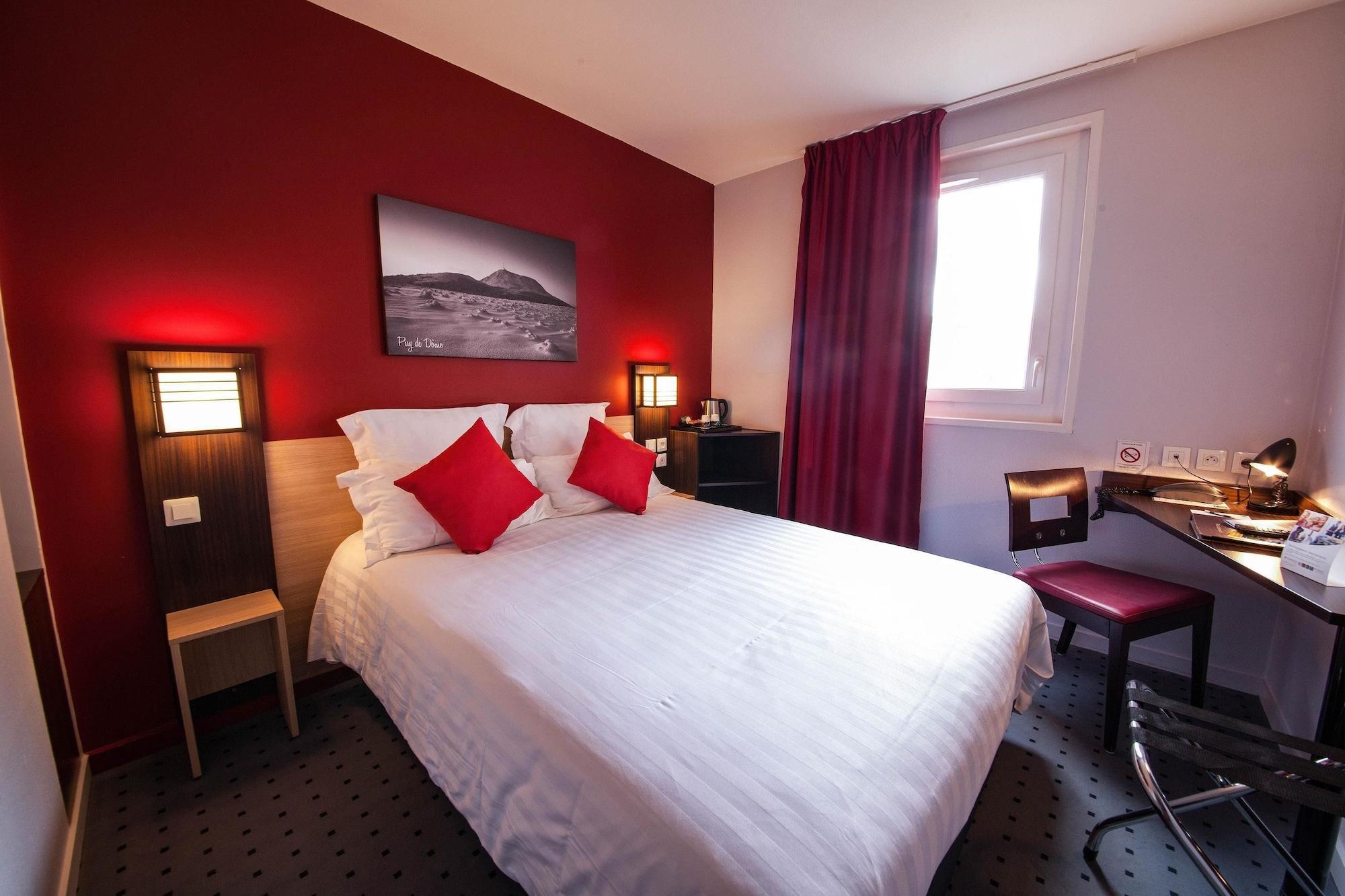 Comfort Hotel Clermont Saint Jacques Esterno foto