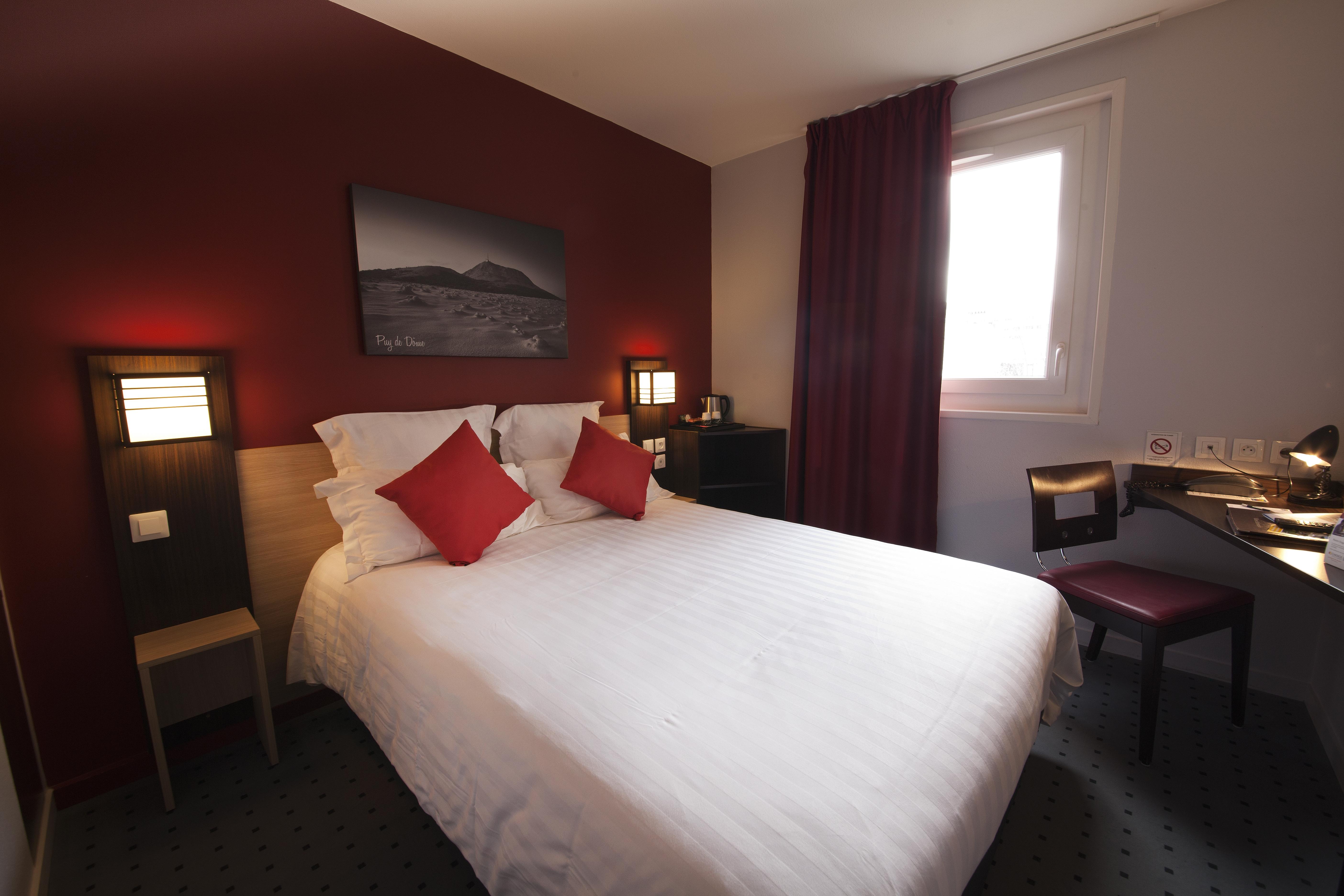 Comfort Hotel Clermont Saint Jacques Esterno foto