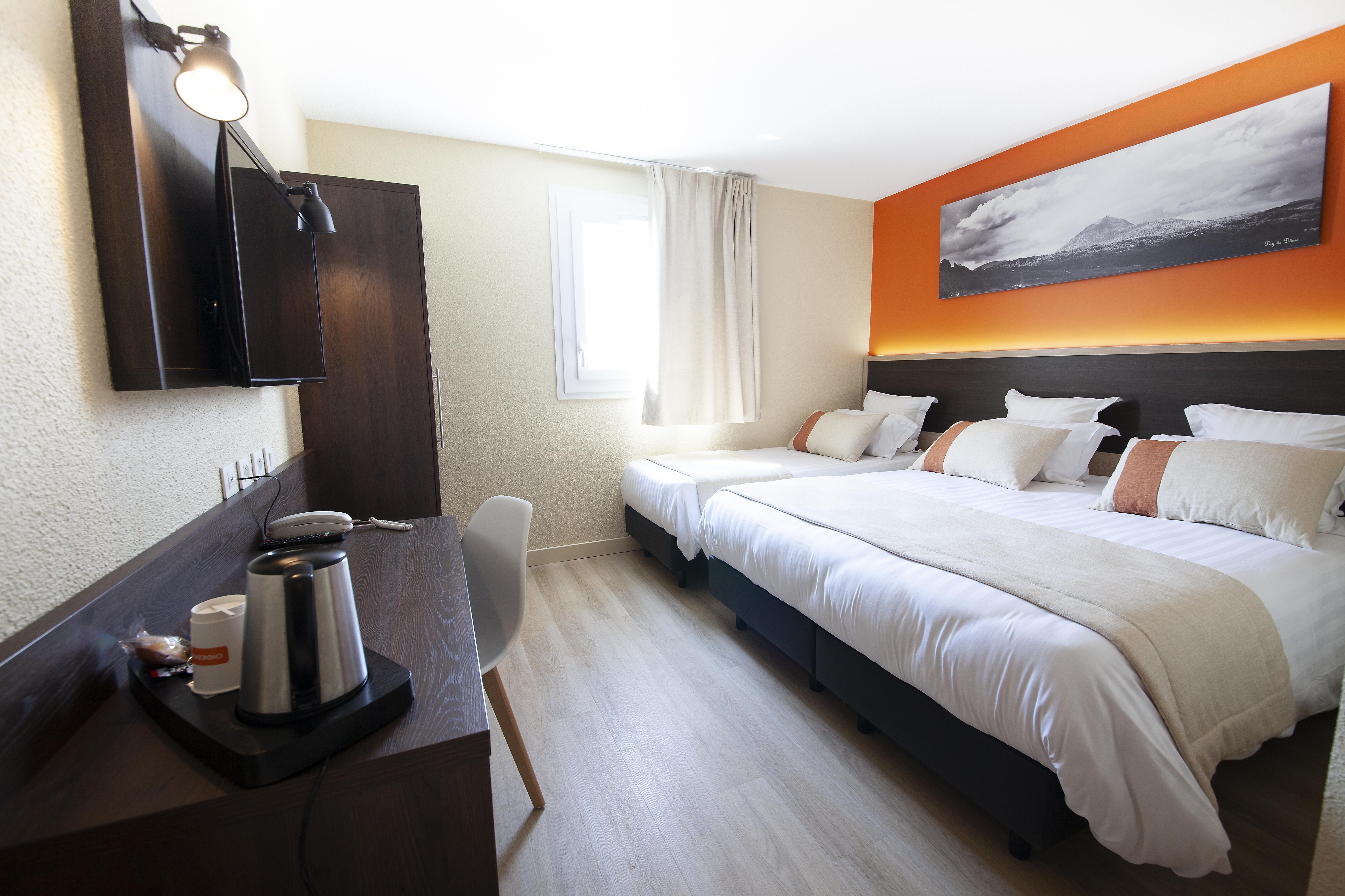 Comfort Hotel Clermont Saint Jacques Esterno foto