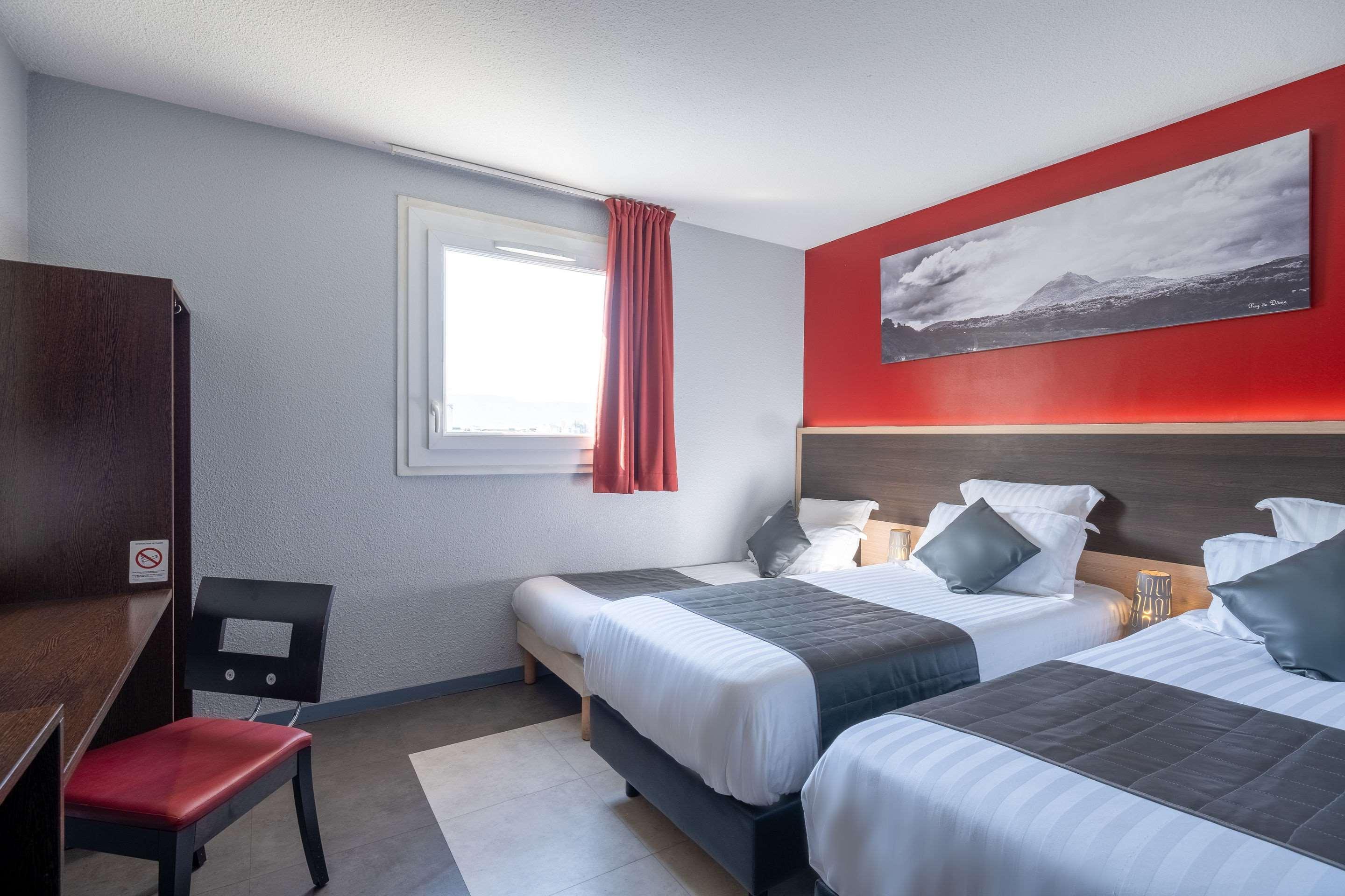 Comfort Hotel Clermont Saint Jacques Esterno foto